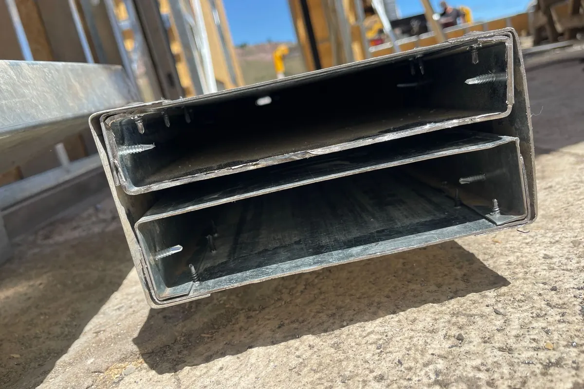 Secciones de perfiles de acero galvanizado